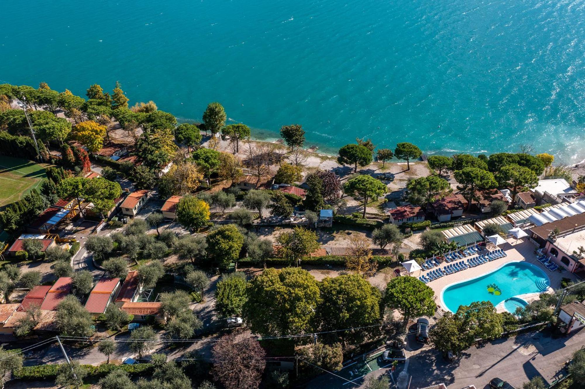 Camping Park Garda ليمونِ سول غاردا المظهر الخارجي الصورة