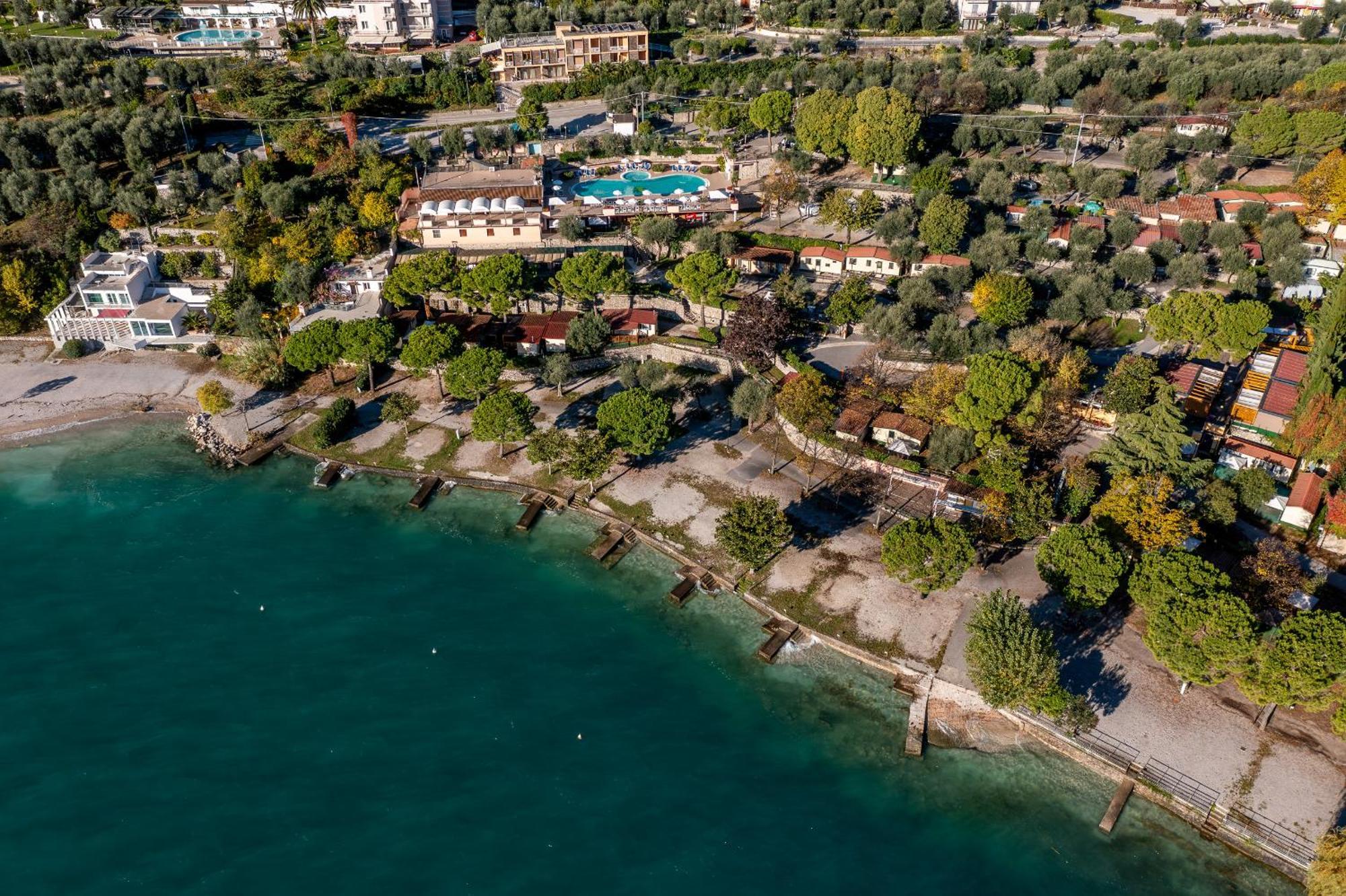 Camping Park Garda ليمونِ سول غاردا المظهر الخارجي الصورة