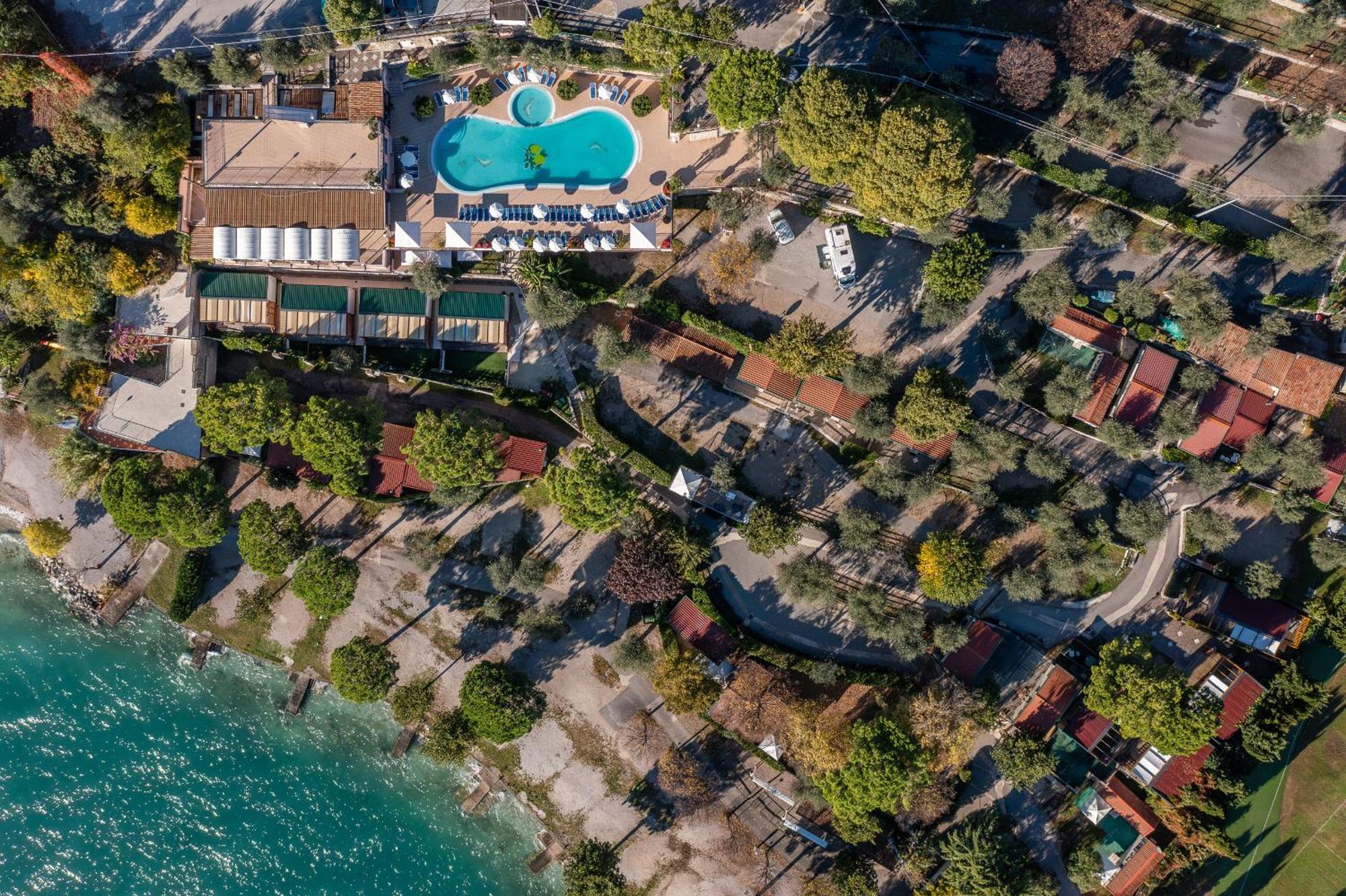 Camping Park Garda ليمونِ سول غاردا المظهر الخارجي الصورة