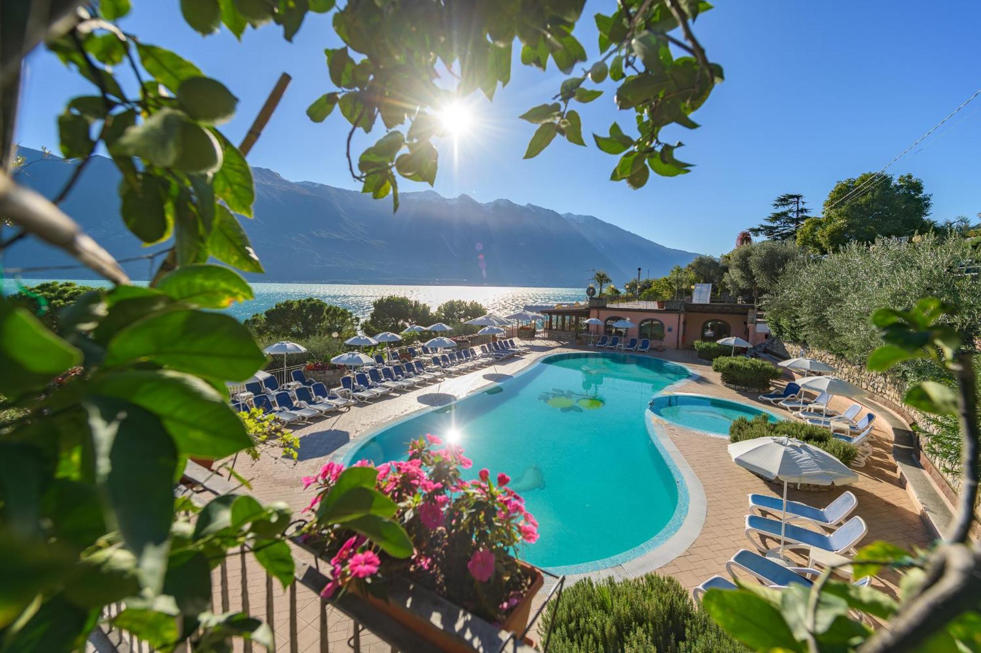Camping Park Garda ليمونِ سول غاردا المظهر الخارجي الصورة