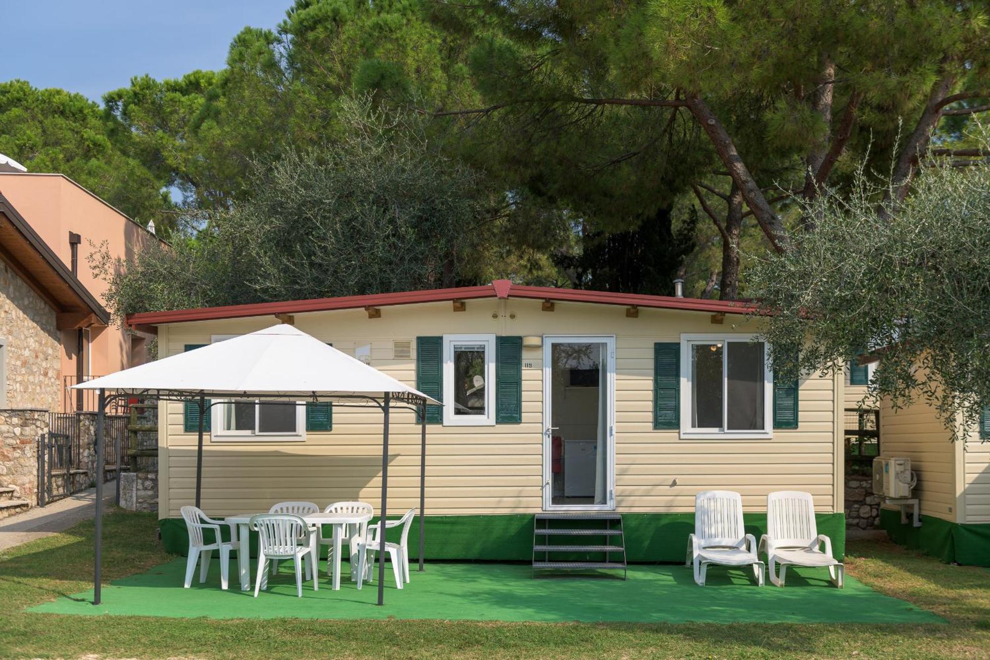Camping Park Garda ليمونِ سول غاردا المظهر الخارجي الصورة